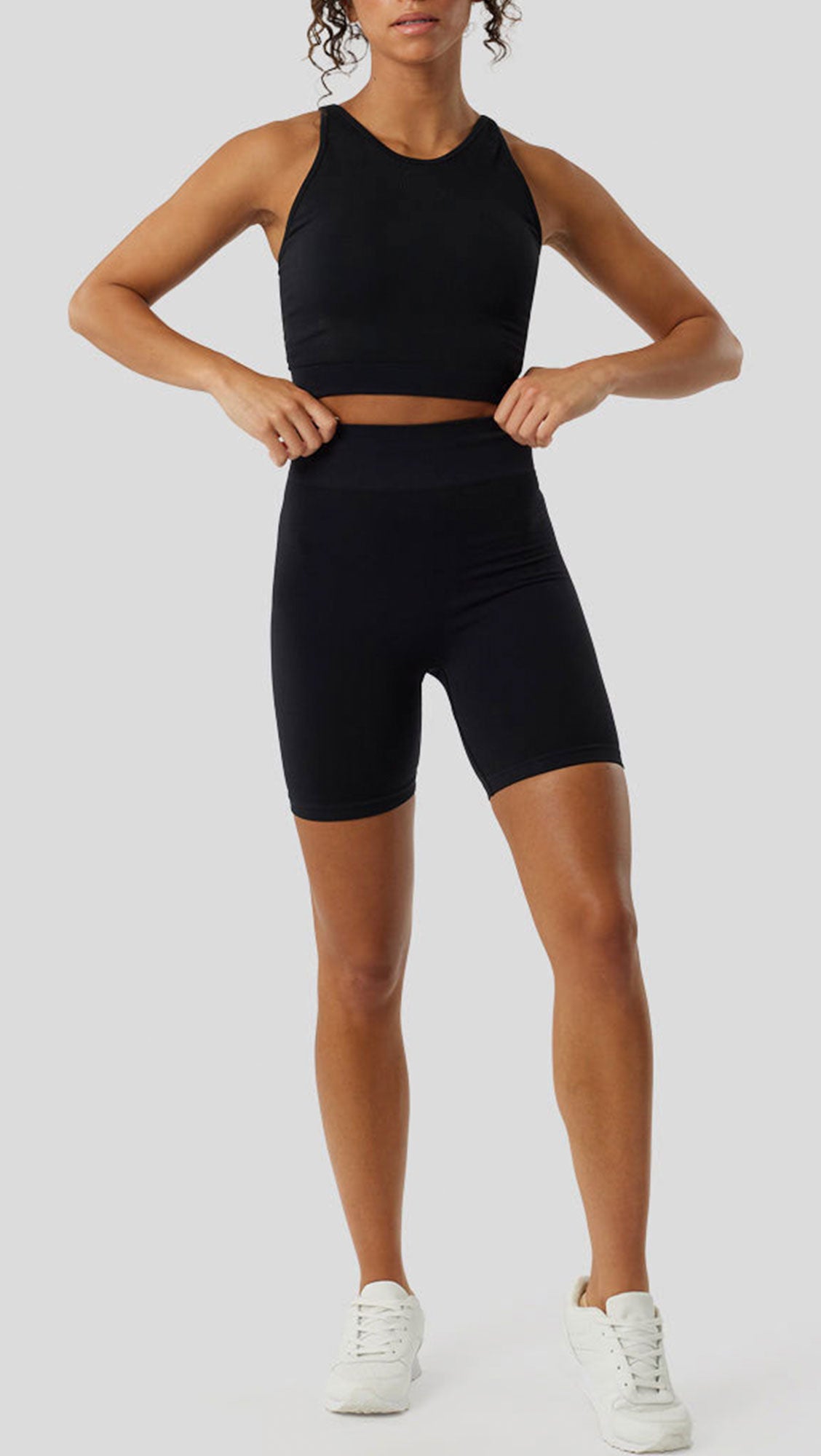 WOMEN'S SEAMLESS SHORTS